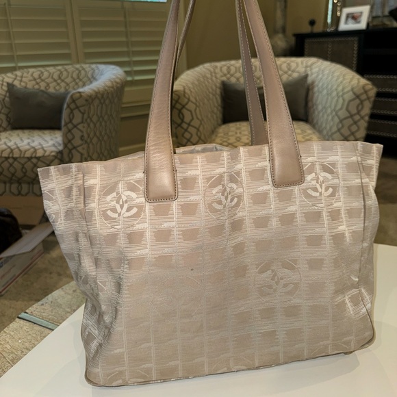 Chanel Travel Line Tote - Picture 9 of 9